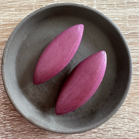 SALE ▪️BUNDLE 3/$12 - Picture 2 of 4